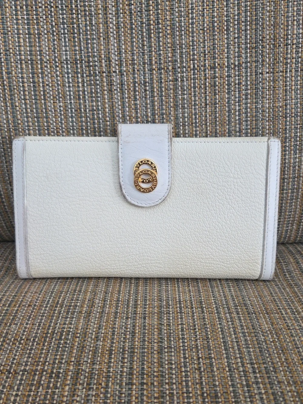 Bulgari White Leather Wallet with Gold-Tone Logo